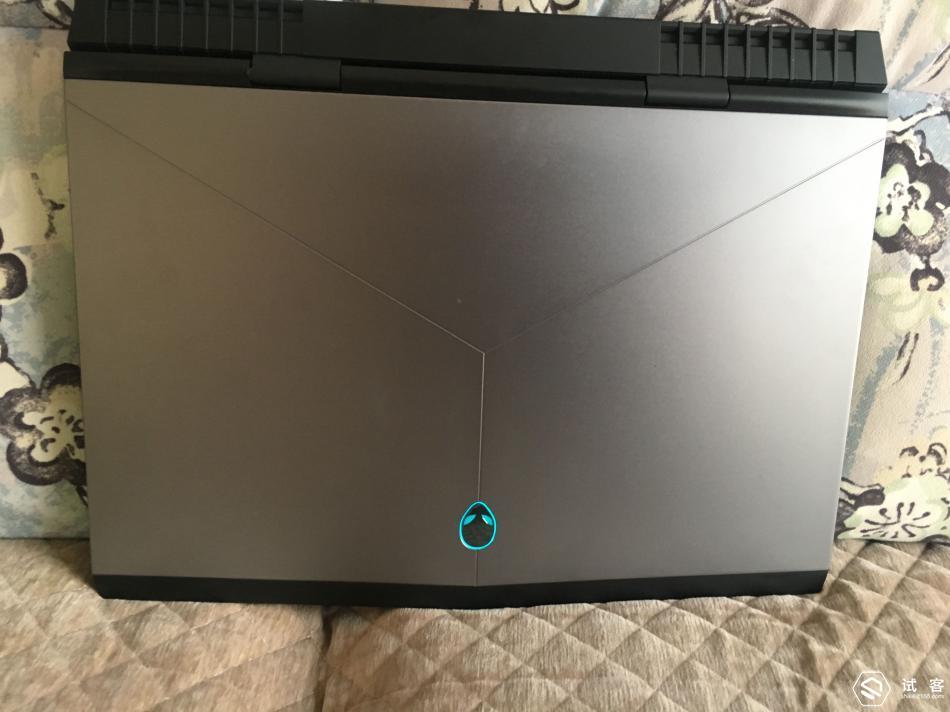 动漫 +里番 这类作品属于小众领域