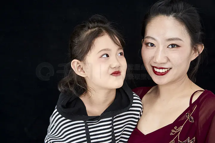 捷克街头99 法律帮助和社会融入支持