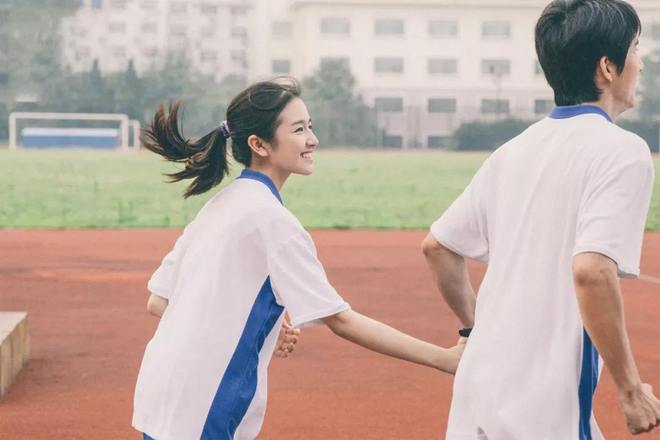 反差在线观看 反差解读与思考融为一体