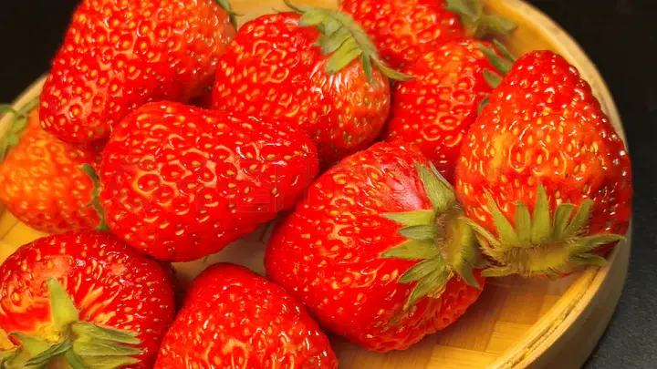 禁 漫 +网 3 d 请自觉遵守法律法规